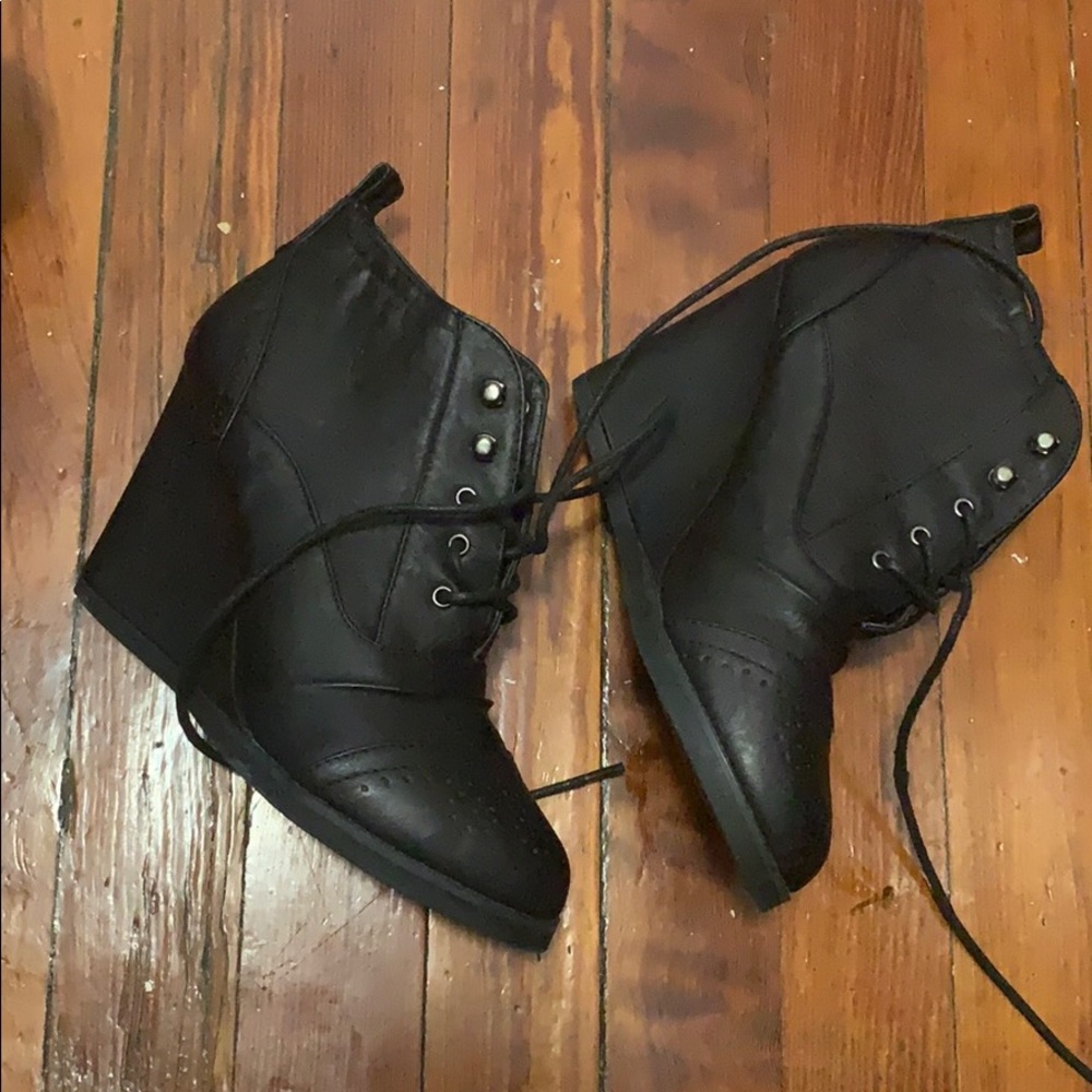 Wedge booties